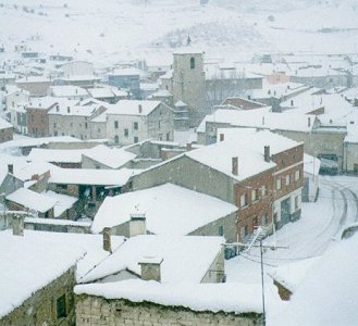 Vista del pueblo en un da de nieve